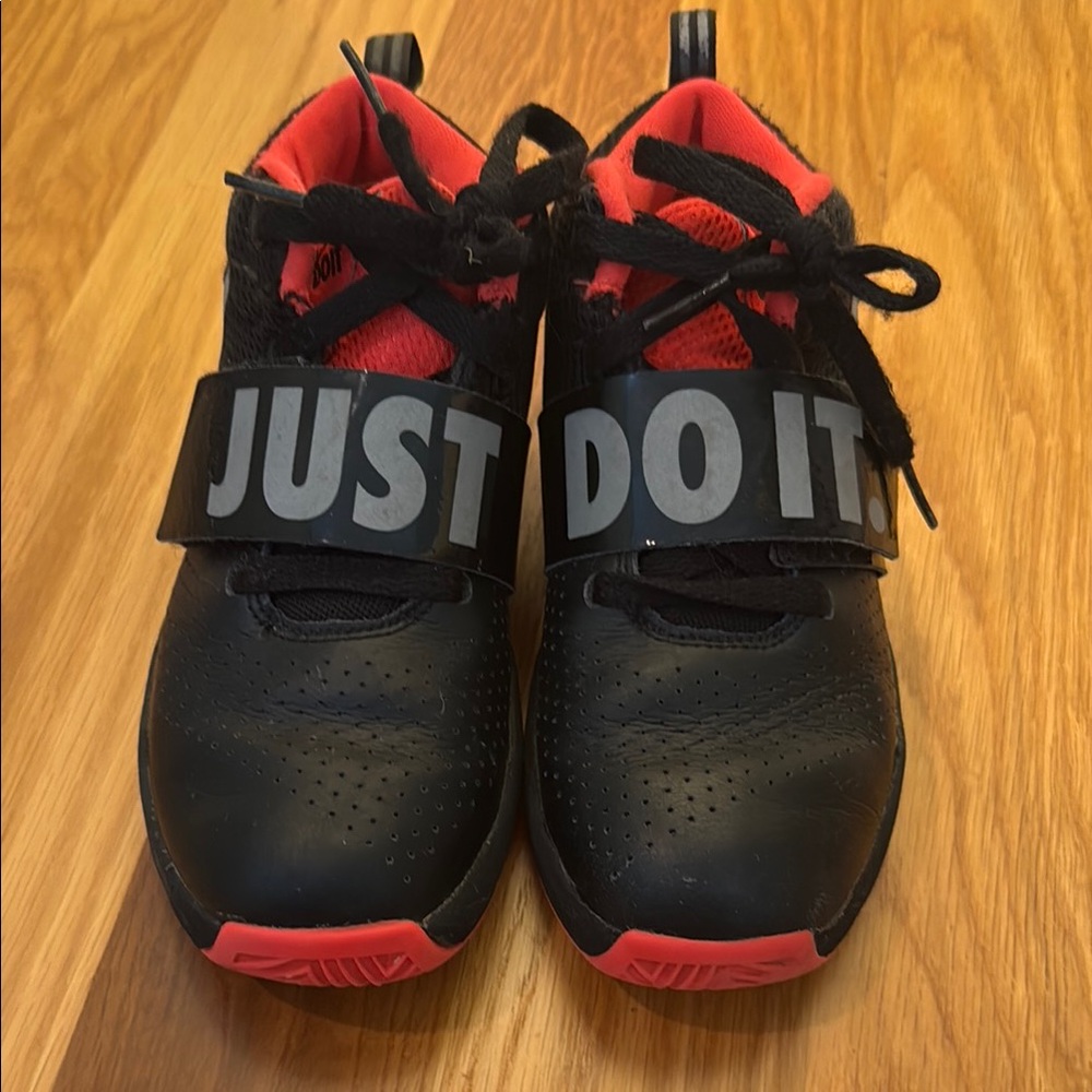 Nike Black and Red Sneakers with Leather Finish